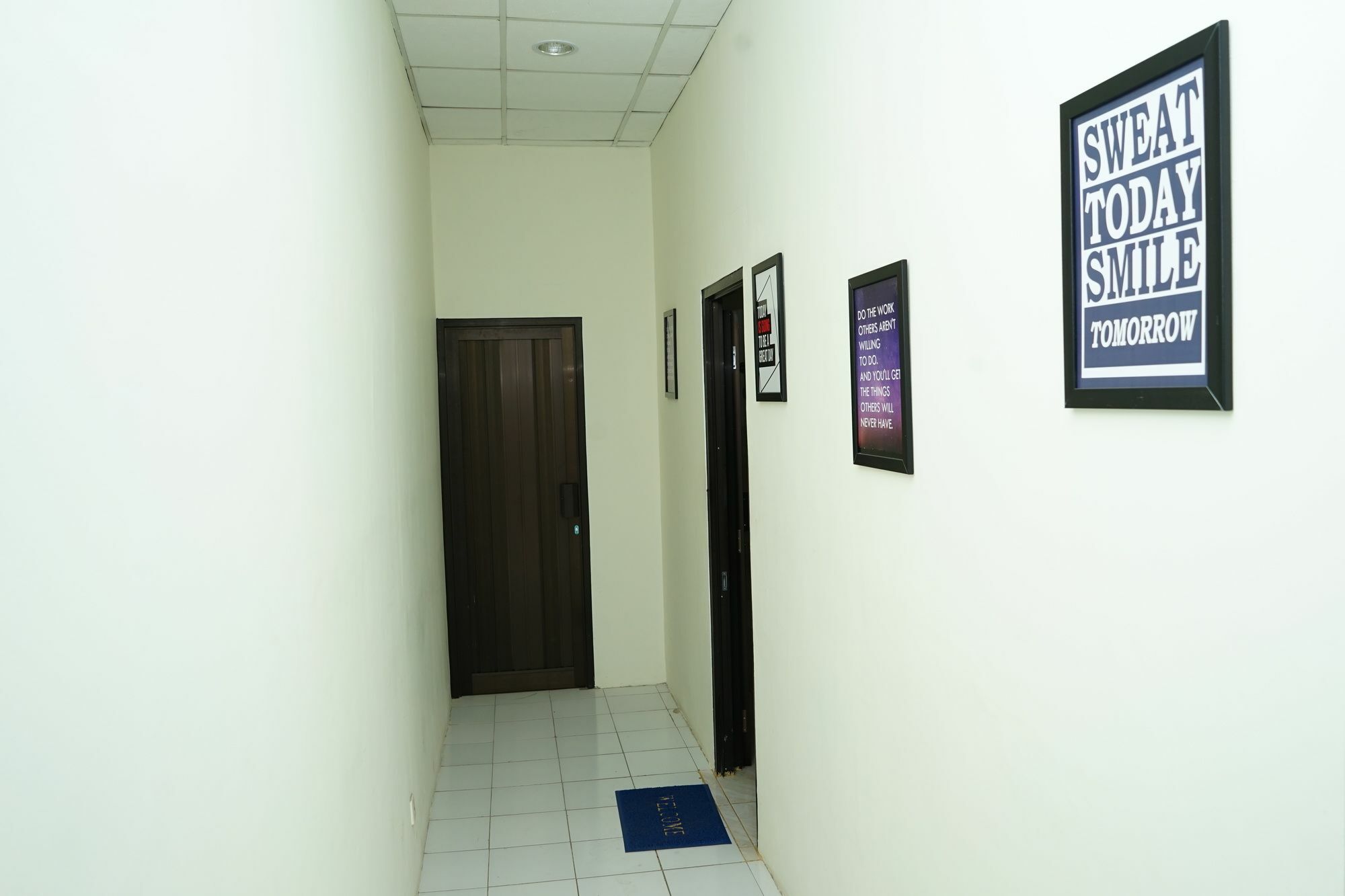 Ds Colive Layur Kota Lama Semarang Kültér fotó